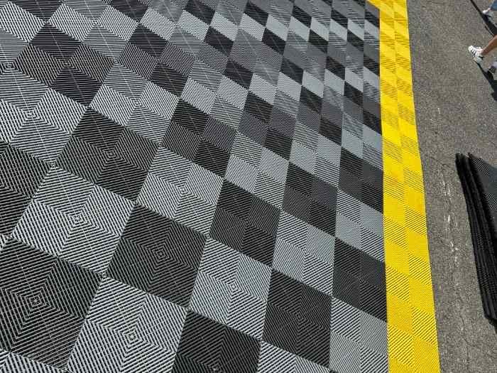 Dalles de Sol SWISSTRAX 32M2 1