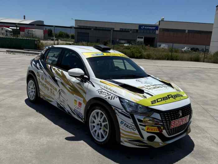 peugeot 208 rally 4
