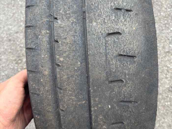 Pneus hankook 1