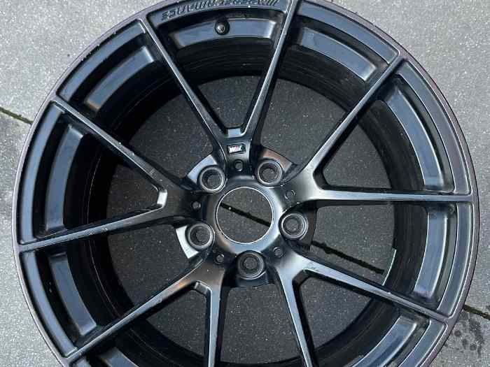 6 JANTES BMW M4 GT4 F82 0