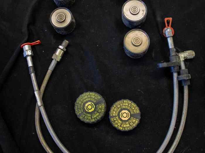 Lot de pièces freinage avant Peugeot 208 3