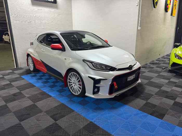 Yaris GR club sport 345cvs 4