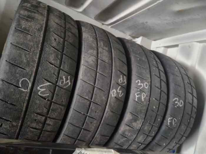 Pneus Michelin en 17 H/M et Mw1 3