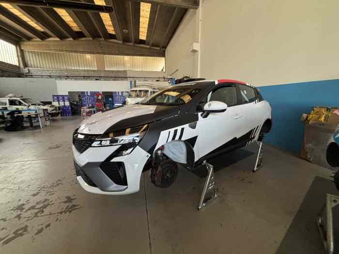 Renault Clio Rally4