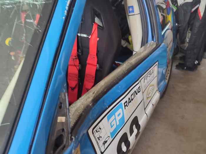 106 XSI A5 accidentée 1