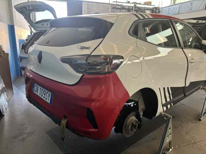 Renault Clio Rally4 5