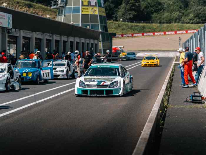 Touring Cup 06 (TC06 silhouette) SOLUTION F 1