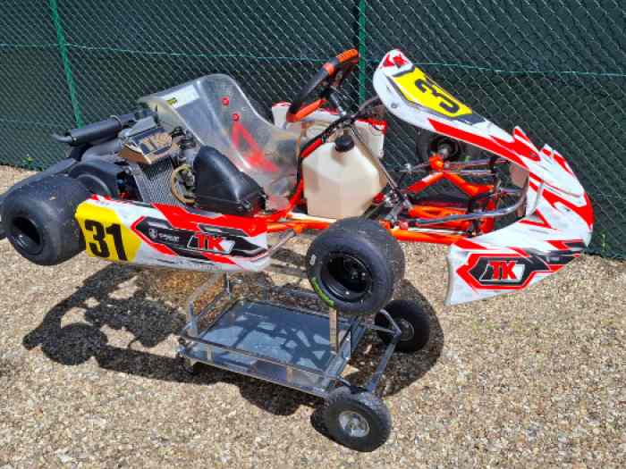 KARTING 125cm3 ROTAX MAX - CHASSIS KUB...