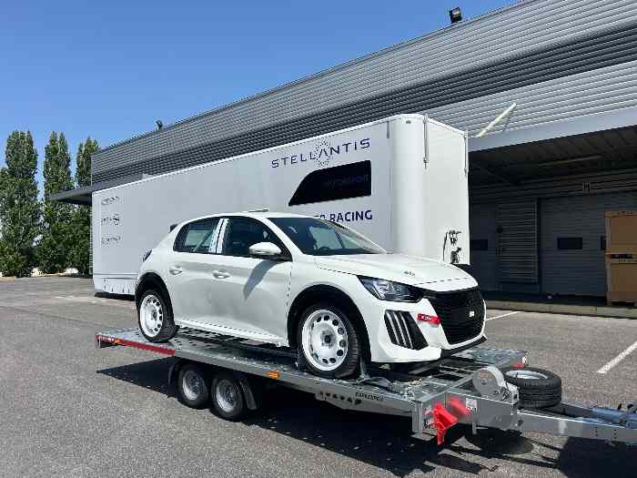 À louer Clio rc3 rc5 et 208 rc4 et frc6 Skoda rally2 1