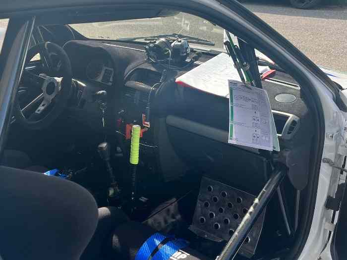 Clio 2 a7 passeport A4 1