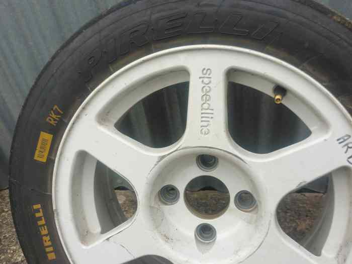 Vends pneus Pirelli 15