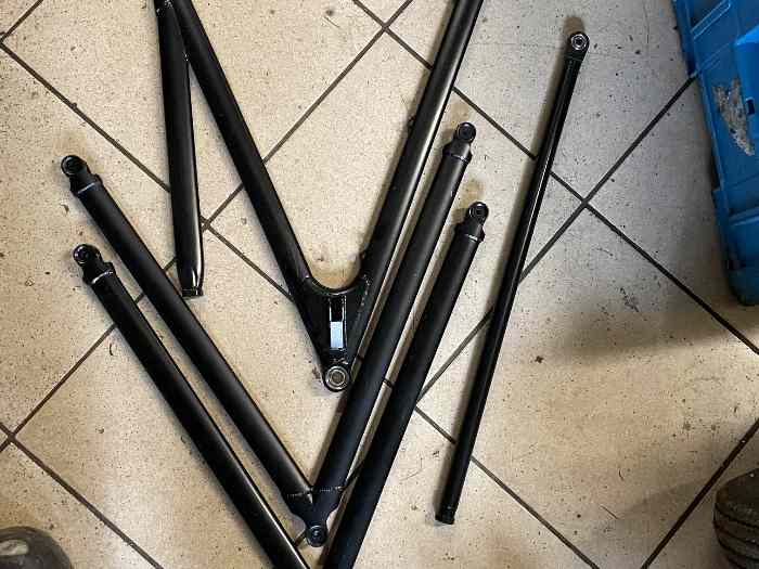 Triangle neuf Tatuus fr 2000 a 2009