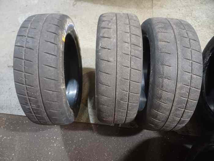 Lot pneus Michelin M20 19/60/16 1