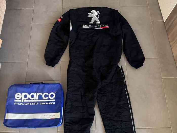 Combinaison Peugeot sport 1