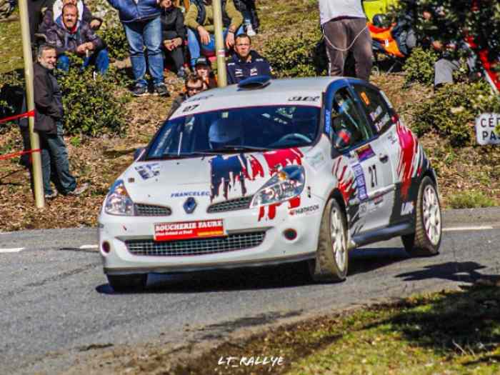 vend clio R3max