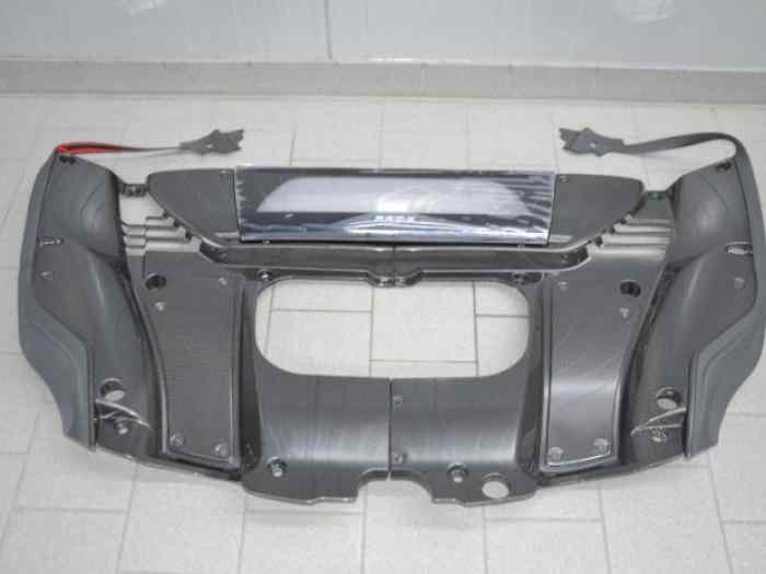 Ferrari SF90 Spider trunk carbon cover...