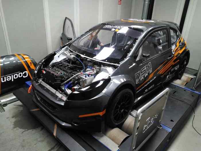 Ex Jens Hvaal / Espen Isaksætre Peugeot 208 RX3 Super 1600 Rallycrosscar 2