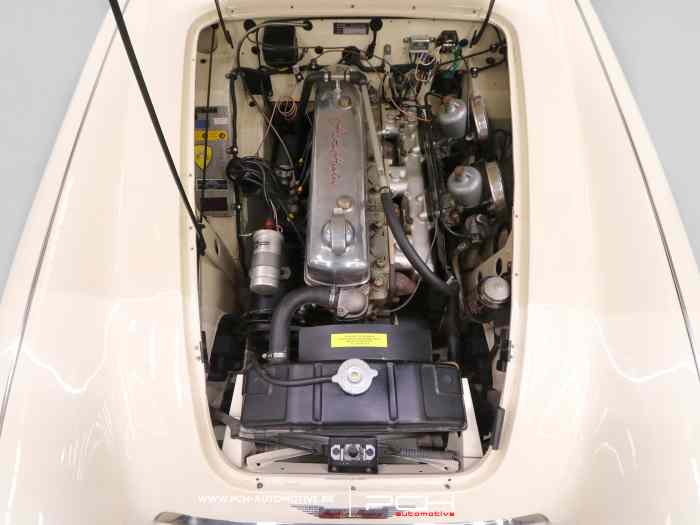 AUSTIN-HEALEY 100 /6 BN6 + Overdrive - Fully Restored ! - 4