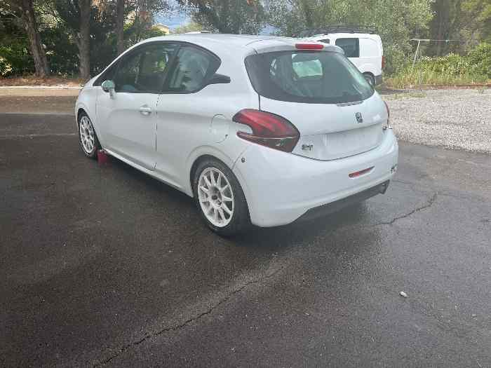 208 R2 3