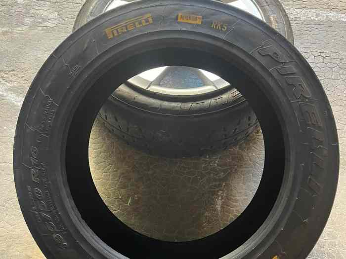 Pirelli 16 pouces 1