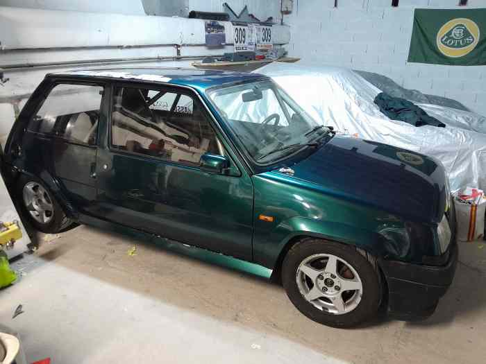 super 5 GT turbo avec PTH internationn...