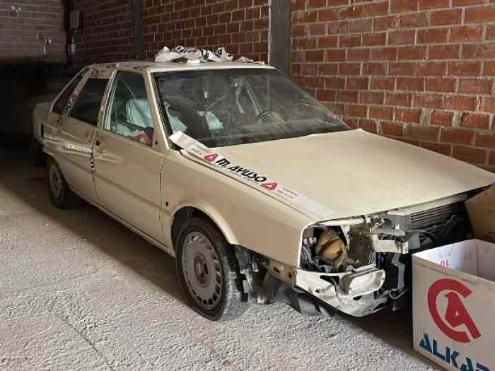RENAULT 21 2L TURBO