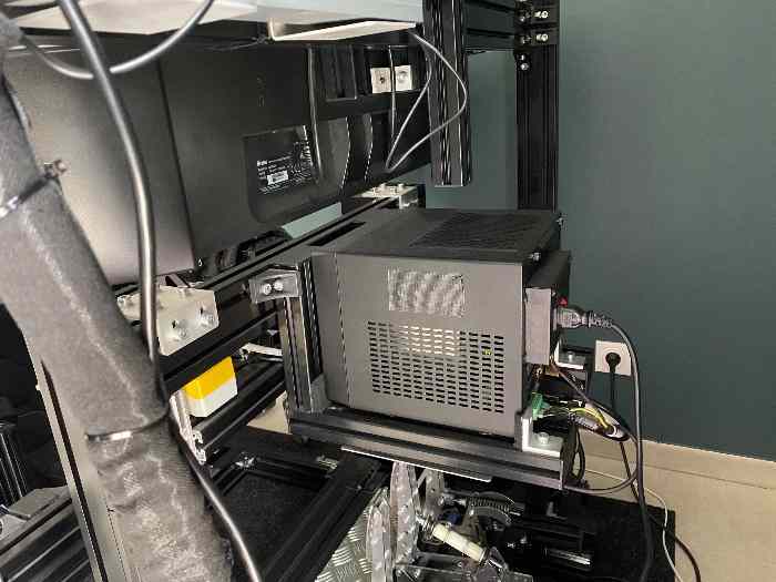 Simulateur de Pilotage sur Vérins D-BOX JCL SIMRACING 4