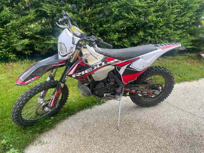 Enduro 300 rieju
