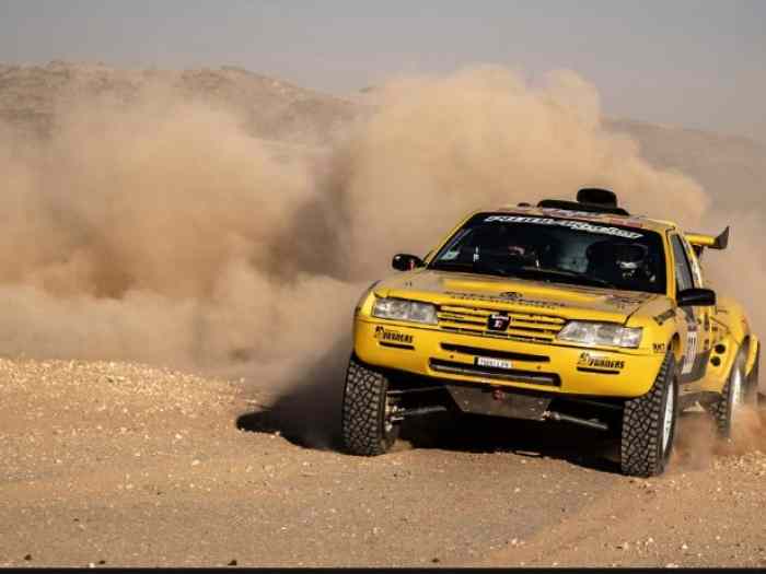 IPSO E-LECLERC 4x4 Rally Raid / Peugeot 5