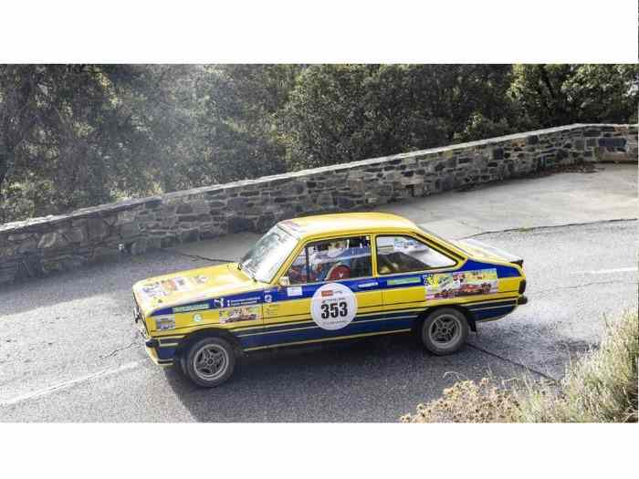 Vends Ford Escort RS2000 de 1978 préparée pour rallye régularité sportive VHRS 4