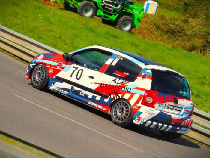 Clio Cup 2 3