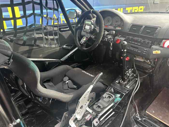 BMW M3 E46 3.2 343ch bvm6 4