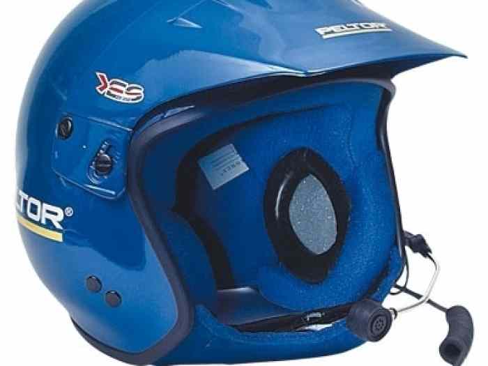 Recherche casque peltor un bleu et un blanc taille L