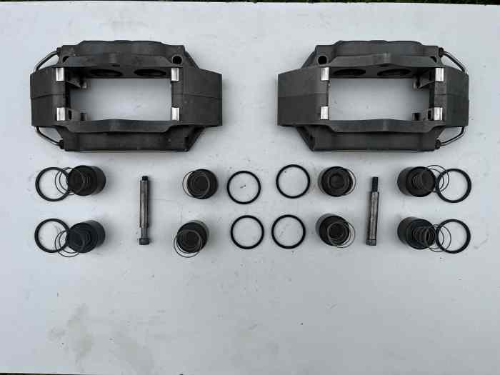 2 ETRIERS AP RACING CP5000 4 PISTONS REVISES 4