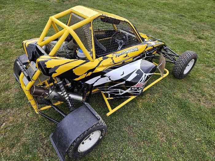 Sprint car camotos