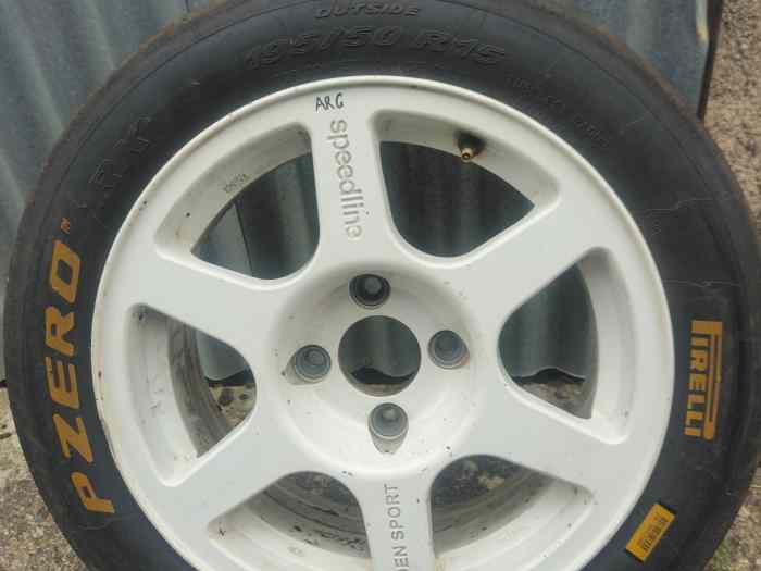 Vends pneus Pirelli 15