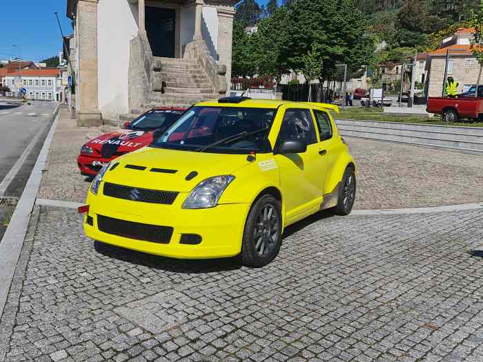 Vendo Suzuki swift S1600 0