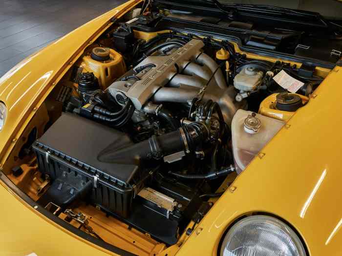 PORSCHE 968 CS 3