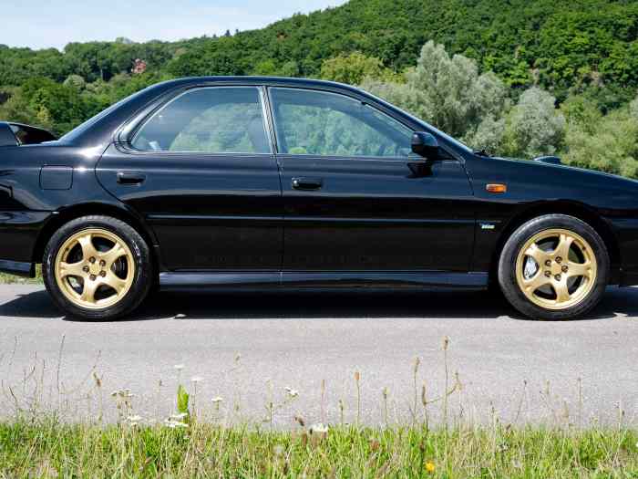Subaru Impreza GT (Kit 555) 2.0 Turbo 4WD 218cv 2