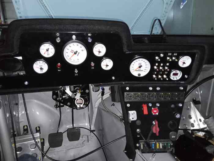 CAISSE BMW E21 323I VHC GROUPE 2 4
