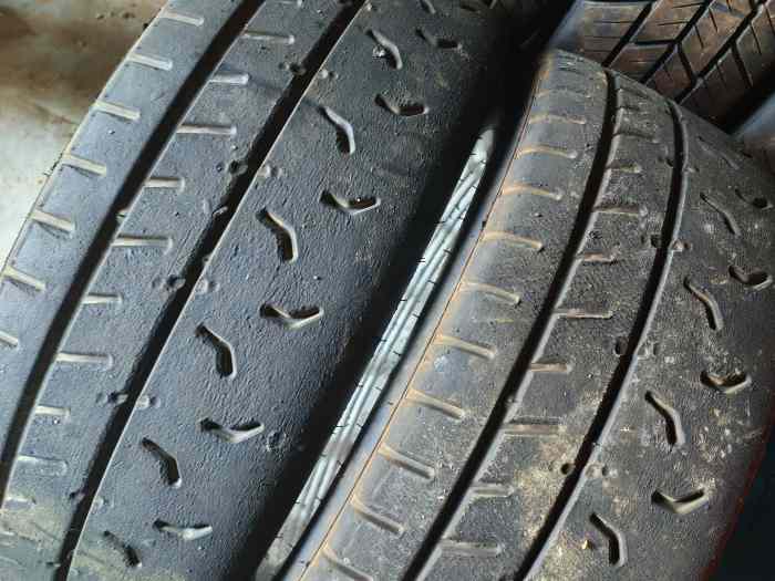 Kumho 16 pouces