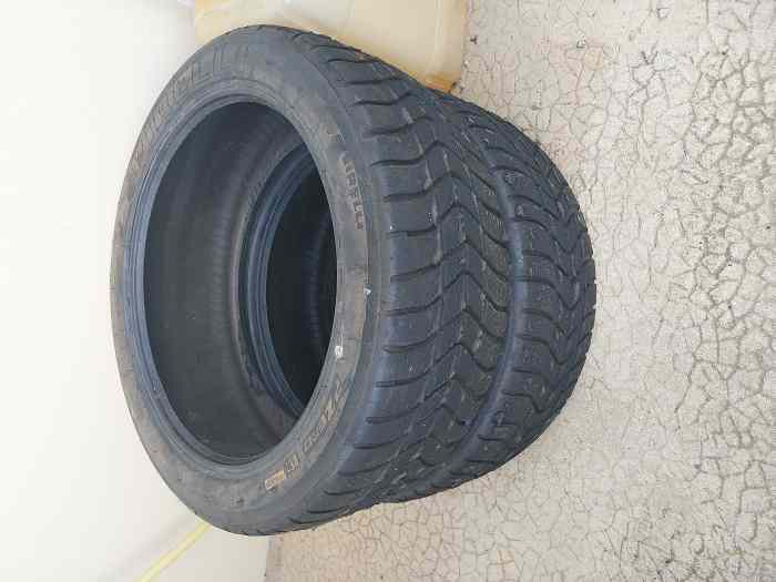 VDS 2 PNEUS MAXI PLUIE EN 18