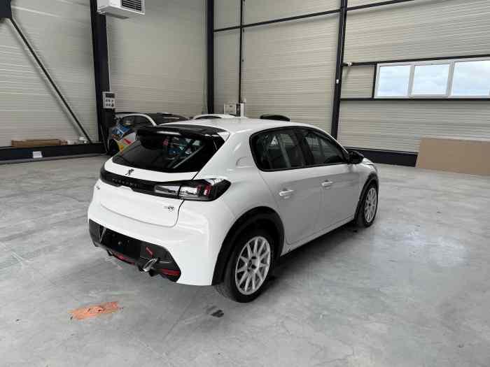 208 Rally4 3