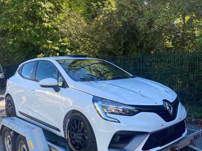 Clio RC5 4