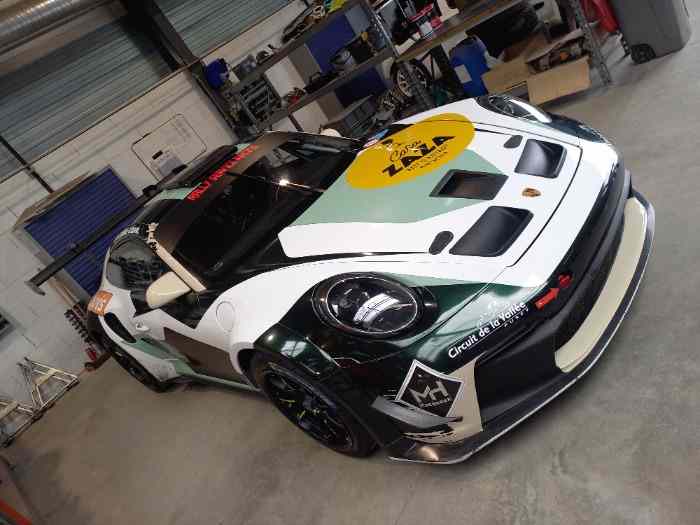 LOCATION PORSCHE 992 GT+ 2