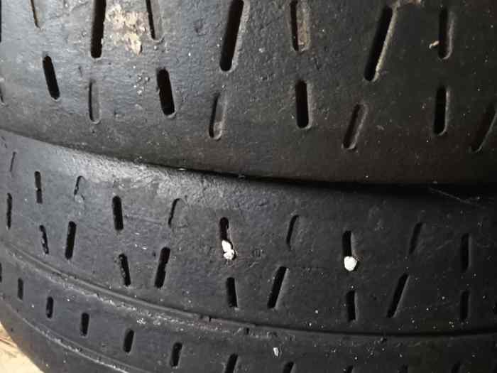 16 pneus rallye Pirelli 2