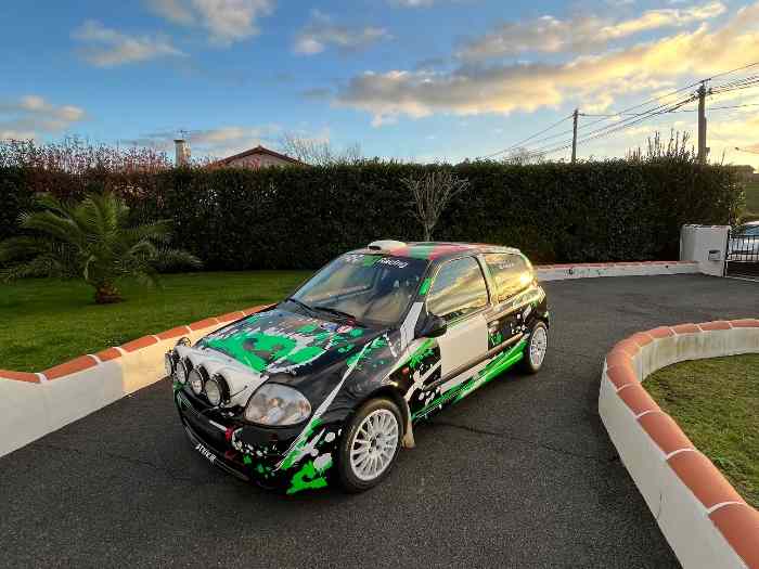CLIO 2RS N3 4