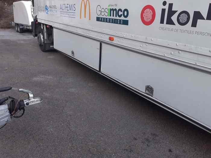 poids lourds Iveco 14 t 5