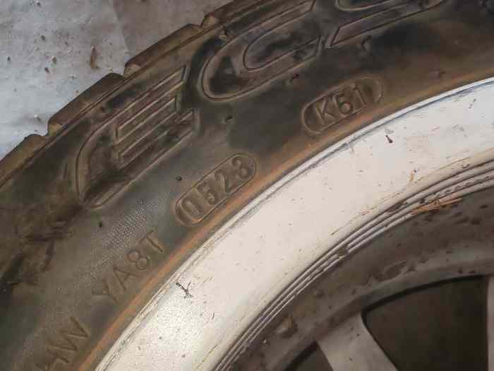 Kumho 16 pouces 1