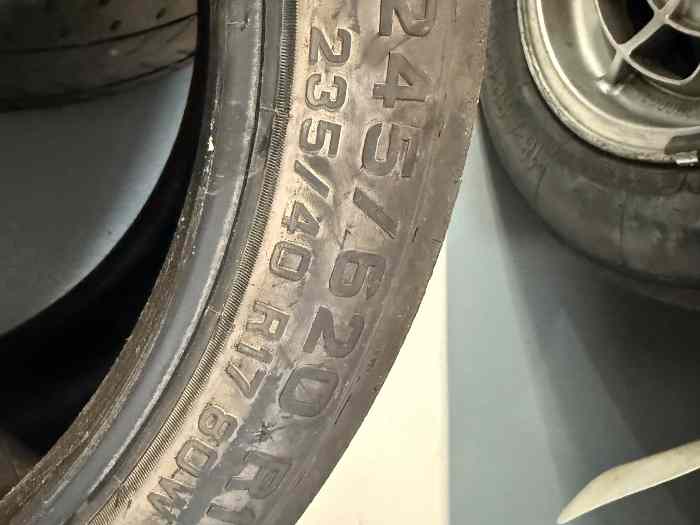 Pneu Pirelli 235/40 R17 D5 occasion rallye 1